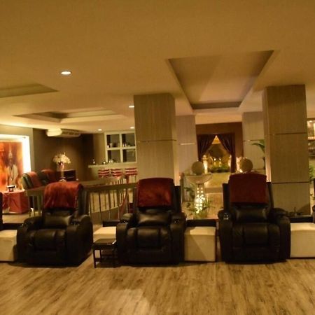 Indra Hotel Hatyai Hat Yai Ngoại thất bức ảnh