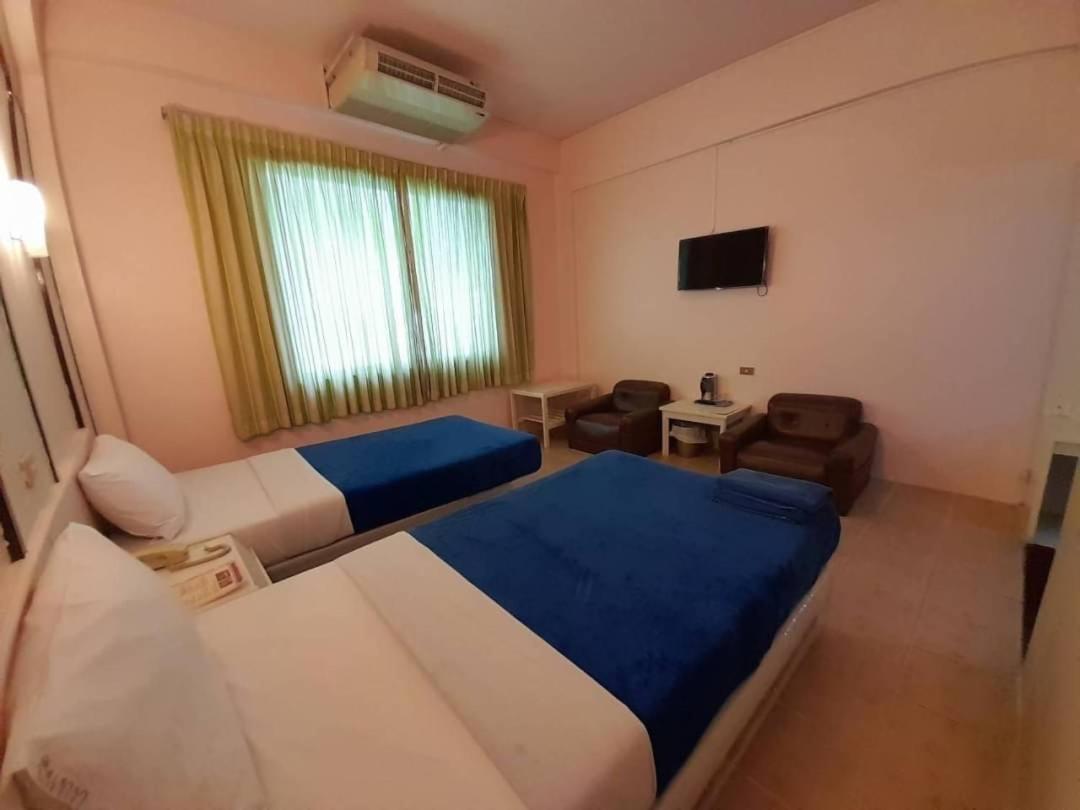 Indra Hotel Hatyai Hat Yai Ngoại thất bức ảnh