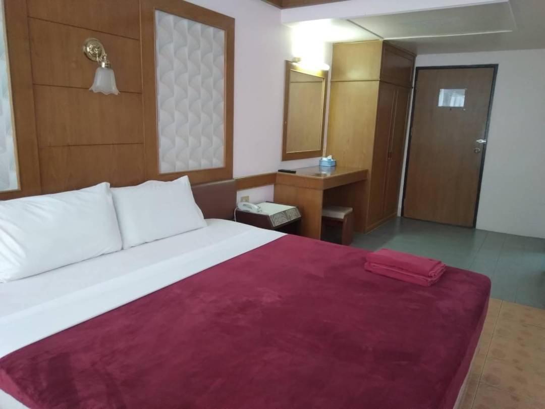 Indra Hotel Hatyai Hat Yai Ngoại thất bức ảnh