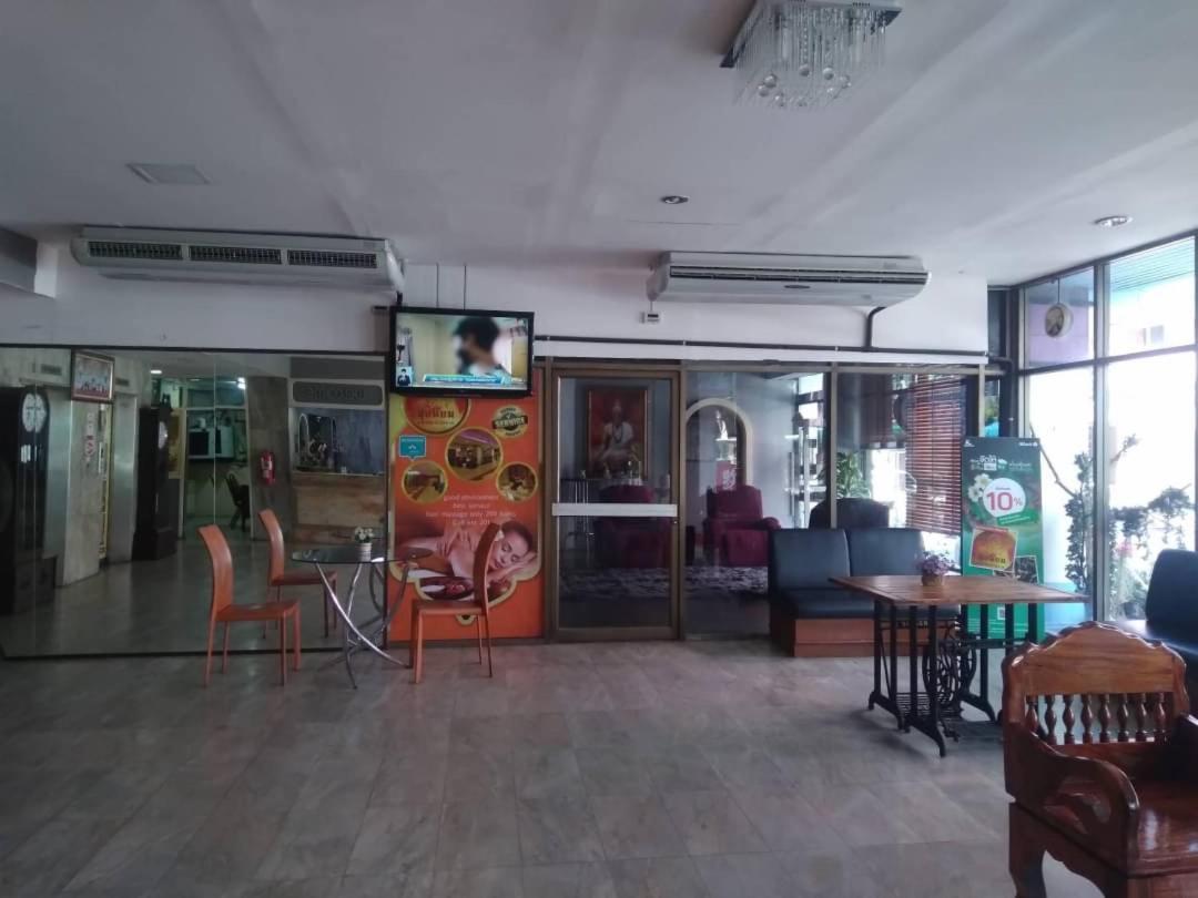 Indra Hotel Hatyai Hat Yai Ngoại thất bức ảnh